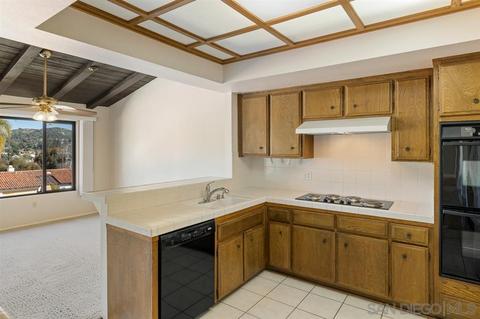 1126 Miramonte Gln, Escondido, CA 92026 photo 7