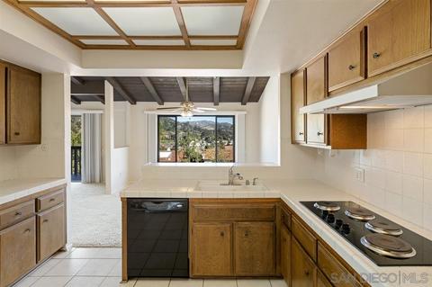1126 Miramonte Gln, Escondido, CA 92026 photo 6