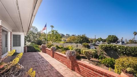 1395 W Muirlands Dr, La Jolla, CA 92037 photo 4