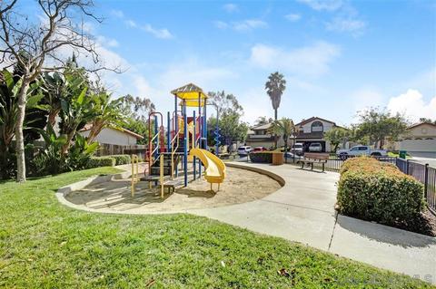 1724 Avenida Segovia, Oceanside, CA 92056 photo 22