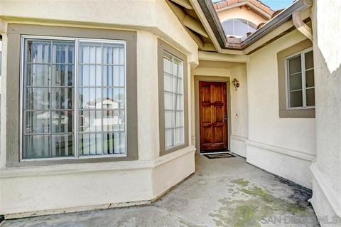 1724 Avenida Segovia, Oceanside, CA 92056 photo 3
