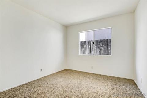 1724 Avenida Segovia, Oceanside, CA 92056 photo 17