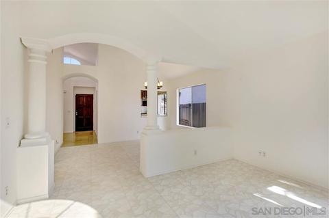 1724 Avenida Segovia, Oceanside, CA 92056 photo 7