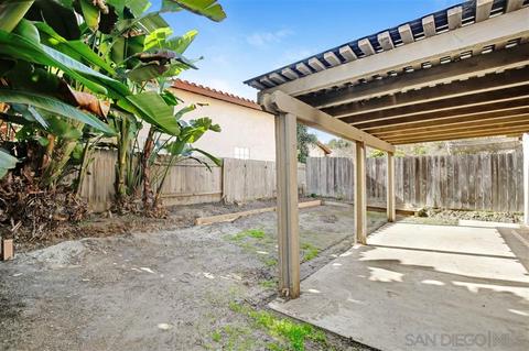 1724 Avenida Segovia, Oceanside, CA 92056 photo 20