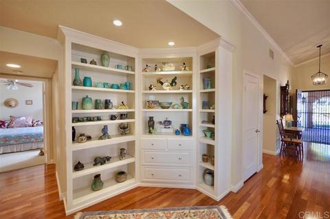8275 Caminito Maritimo, La Jolla, CA 92037 photo 11