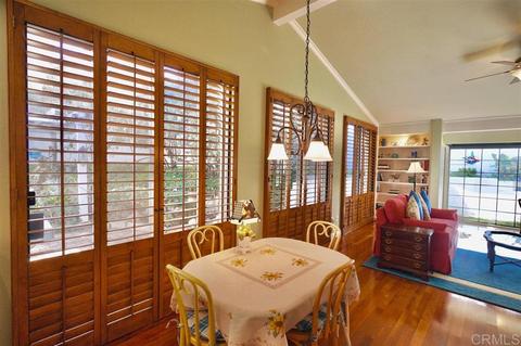 8275 Caminito Maritimo, La Jolla, CA 92037 photo 12