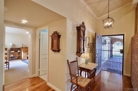 8275 Caminito Maritimo, La Jolla, CA 92037 photo 17