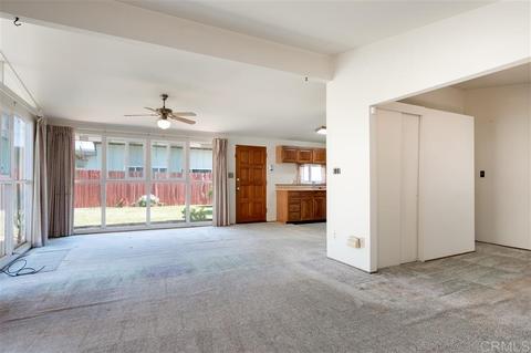 185 E Naples St, Chula Vista, CA 91911 photo 3