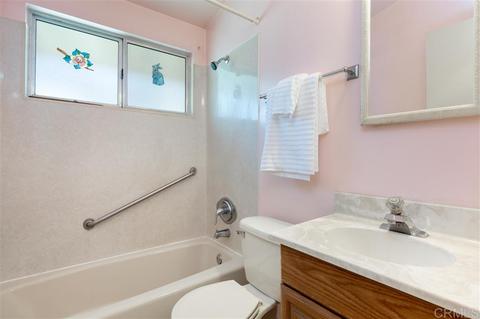 185 E Naples St, Chula Vista, CA 91911 photo 7