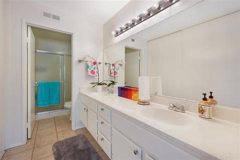 19189 Pemberton Pl, Riverside, CA 92508 photo 12