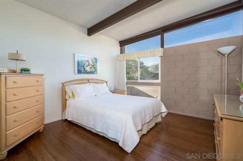 2725 Soderblom Ave, San Diego, CA 92122 photo 17