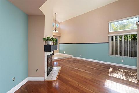 1784 Avenida Segovia, Oceanside, CA 92056 photo 5