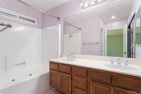 1784 Avenida Segovia, Oceanside, CA 92056 photo 17