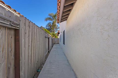 1784 Avenida Segovia, Oceanside, CA 92056 photo 22