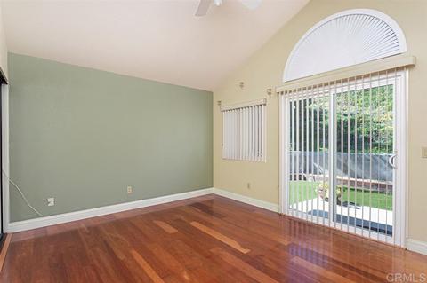 1784 Avenida Segovia, Oceanside, CA 92056 photo 7