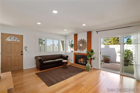 1904 Park Dale Ln, Encinitas, CA 92024 photo 2