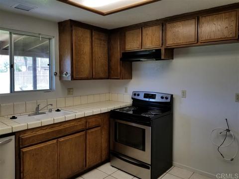 16240 Arena Pl, Ramona, CA 92065 photo 3