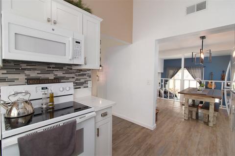 7700 Parkway Dr #21, La Mesa, CA 91942 photo 10