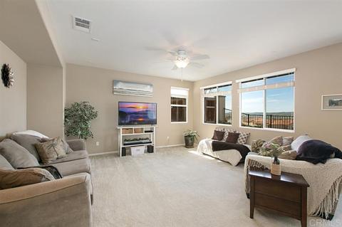 1087 Vista Pointe Blvd, Oceanside, CA 92057 photo 6