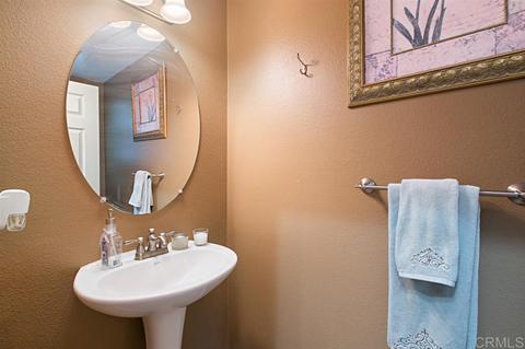4494 Brisbane UNIT 4, Oceanside, CA 92058 photo 8