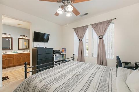 4494 Brisbane UNIT 4, Oceanside, CA 92058 photo 13