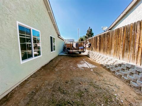 8715 Langholm Dr, El Cajon, CA 92021 photo 5