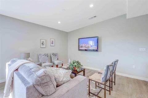 225 Copper Ave, Vista, CA 92083 photo 7