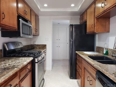 150 Trellis Ln, Escondido, CA 92026 photo 2