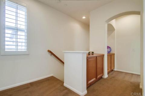 3061 Via Maximo, Carlsbad, CA 92009 photo 12
