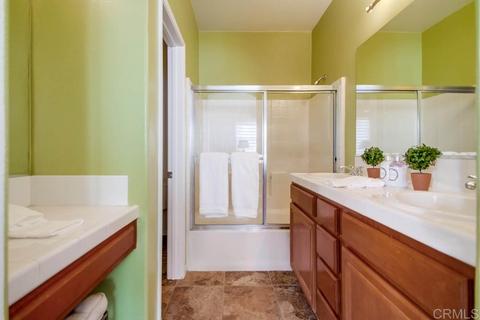 3061 Via Maximo, Carlsbad, CA 92009 photo 14
