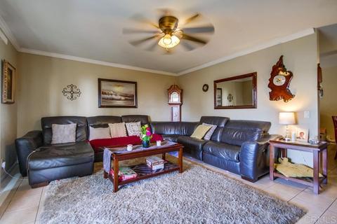 543 Luna Dr, Oceanside, CA 92057 photo 4