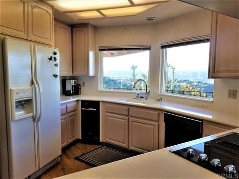 1405 Java Hls, Fallbrook, CA 92028 photo 3