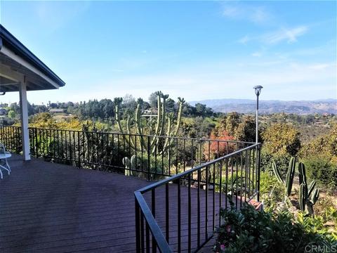 1405 Java Hls, Fallbrook, CA 92028 photo 2