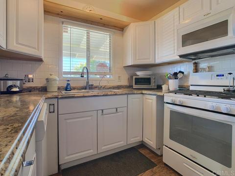 9525 E Heaney Cir, Santee, CA 92071 photo 8