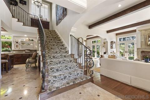 7731 Lookout Dr, La Jolla, CA 92037 photo 3