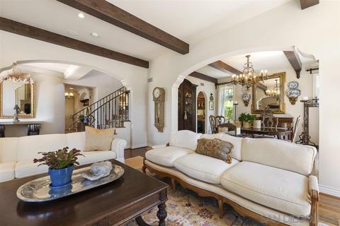 7731 Lookout Dr, La Jolla, CA 92037 photo 4