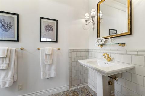 7731 Lookout Dr, La Jolla, CA 92037 photo 18
