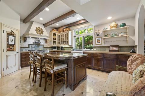 7731 Lookout Dr, La Jolla, CA 92037 photo 8