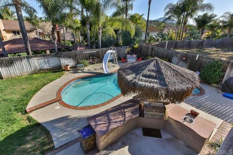 2089 Monaco Ct, El Cajon, CA 92019 photo 2