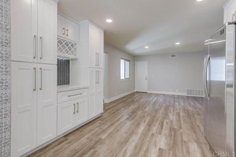 6515 Corte Montecito, Carlsbad, CA 92009 photo 11