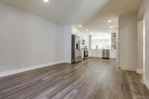 6515 Corte Montecito, Carlsbad, CA 92009 photo 15