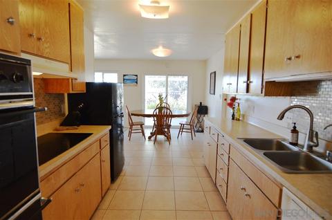 5340 Wheaton St, La Mesa, CA 91942 photo 7