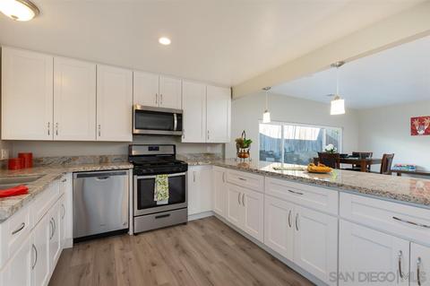 8518 Rumson Dr, Santee, CA 92071 photo 6