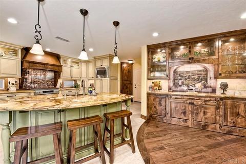 1638 Harbor Dr, Vista, CA 92081 photo 7