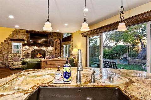 1638 Harbor Dr, Vista, CA 92081 photo 6