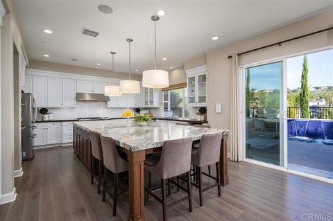 7326 Calle Pera, Carlsbad, CA 92009 photo 4
