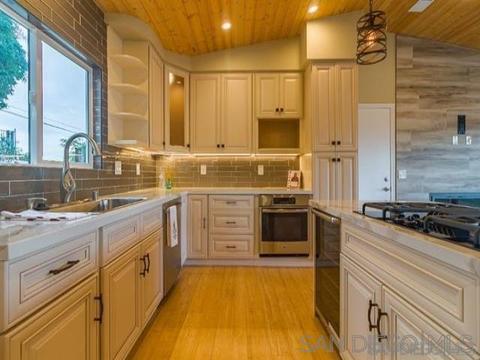 2180 Esplendido Ave, Vista, CA 92084 photo 10