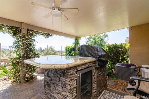 2060 James Gaynor St, Fallbrook, CA 92028 photo 12
