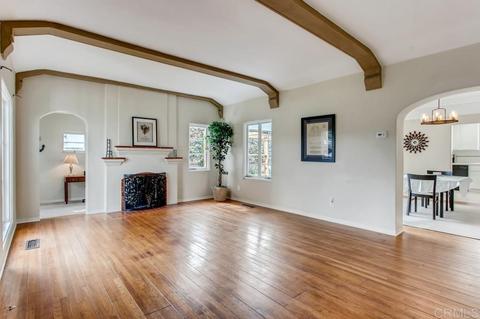 566 J Ave, Coronado, CA 92118 photo 3