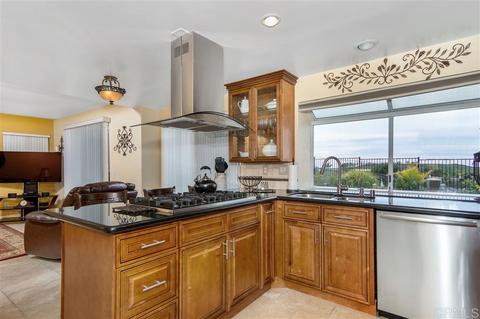 5064 Nighthawk Way, Oceanside, CA 92056 photo 10